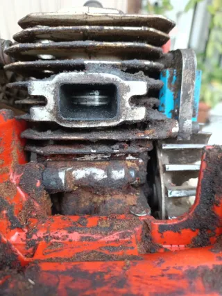 Motosierra Oleo-Mac 938 Antigua