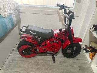 Moto Eléctrica Infantil Roja Neon