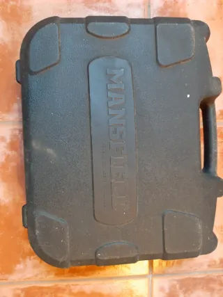 Taladro Atornillador Mansfield con Accesorios