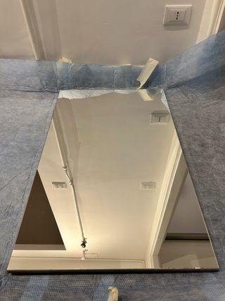 Specchio rettangolare in vetro e metallo