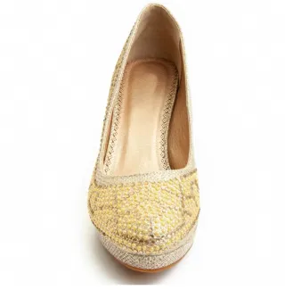 Zapatos dorados tacón talla 38 sin estrenar