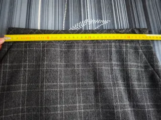 Falda mini de cuadros gris