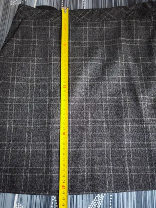 Falda mini de cuadros gris