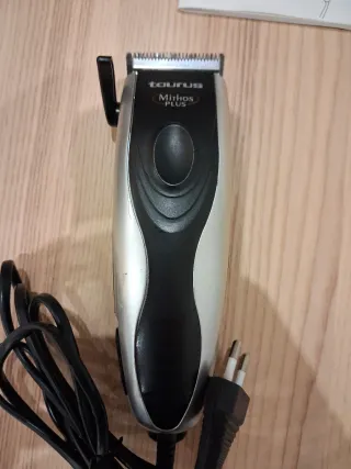Cortapelos Taurus Mithos PLUS Maquina corta pelo