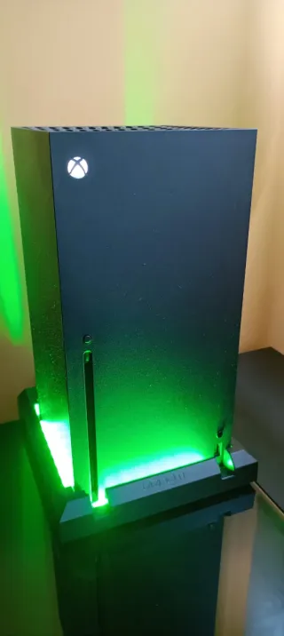 Supporto LED Venom per Xbox Series X