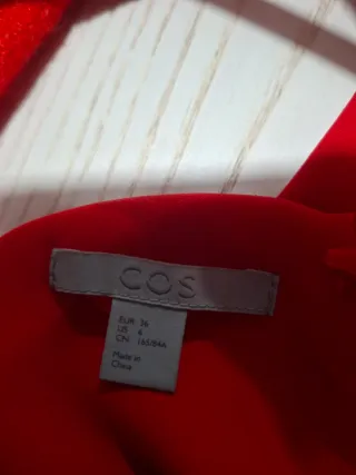 Blusa COS roja