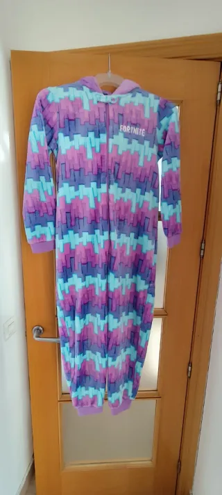 Pijama Fortnite niño talla M