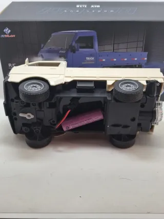 Camioncino Pick Up Kfplan Scala 1:18 Con RC. Nuovo