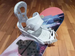 Tabla Snowboard Capita Paradise 147