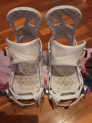 Tabla Snowboard Capita Paradise 147