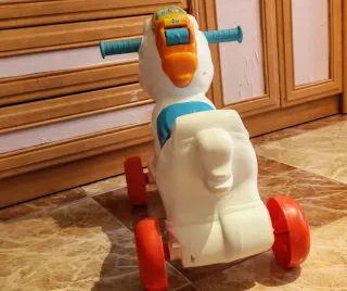 Correpasillos Bebé Caballito Tito