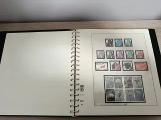 Álbum de Sellos de España LINDNER Marrón 2001/2004