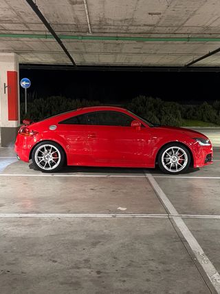 Llantas Racing Division Trofeo + Neumáticos Yoko