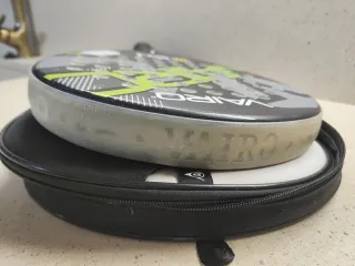 Pala de Pádel Vairo 5.1 con funda Dunlop