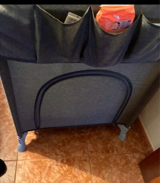 Cuna de viaje plegable