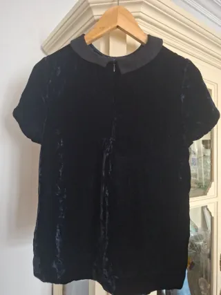 Blusa COS Terciopelo Negra