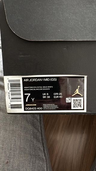 Botas Jordan 1 Mid Talla 40