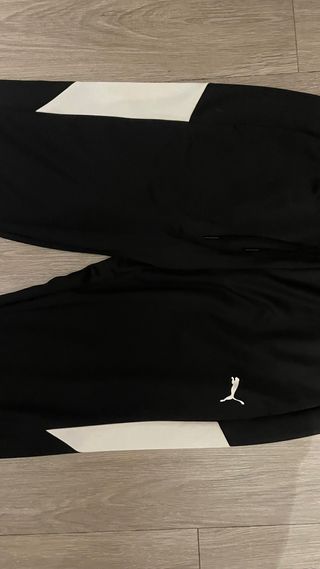 Pantalón chándal Puma negro y blanco
