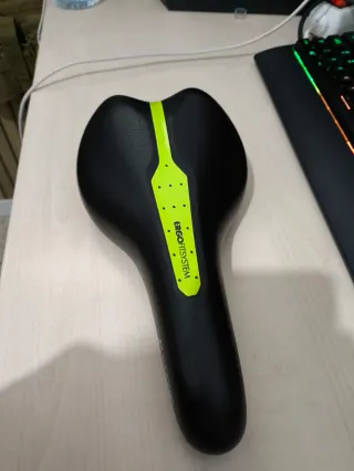 Sillín bicicleta Btwin Ergonómico Negro/Verde