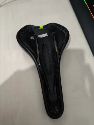 Sillín bicicleta Btwin Ergonómico Negro/Verde