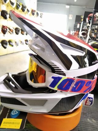 Casco Fox V2