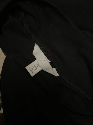 Vestido negro largo con flecos