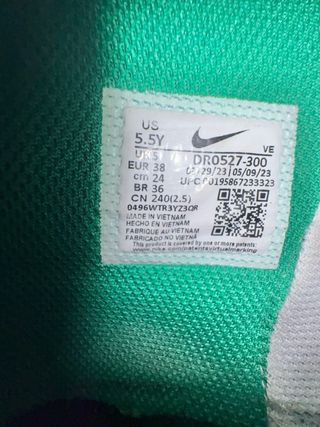 Nike Dunk High verdes y blancas talla 38