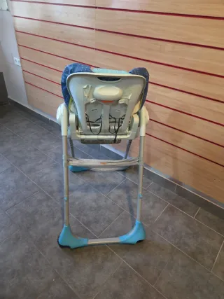 Trona para bebé azul con cojín