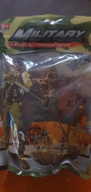 Muñecos de juguete / militares