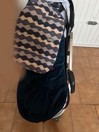 Silla de paseo Boop plegable y en muy buen estado