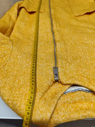 Abrigo Pull&Bear amarillo