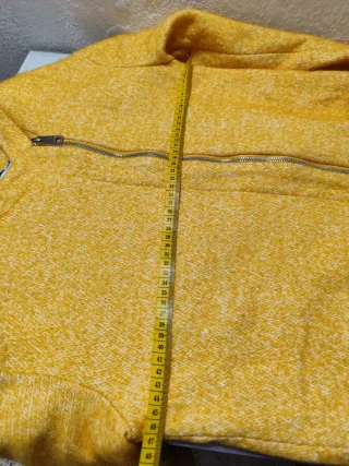 Abrigo Pull&Bear amarillo