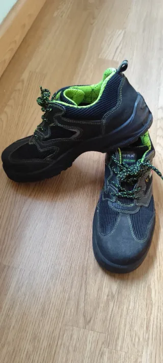 Zapatos de seguridad COFRA Talla 42