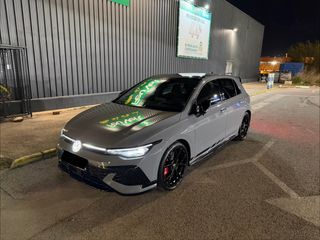 Volkswagen Golf 2025