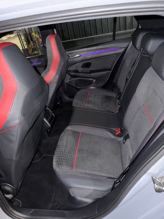 Volkswagen Golf 2025