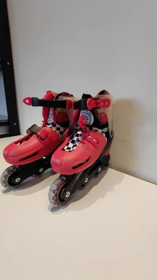 Patines en línea Cars ajustables