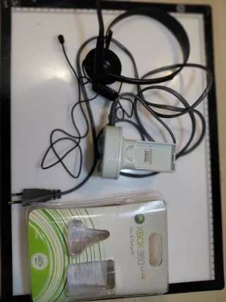 Cargador Batería Mando + Auriculares XBOX 360