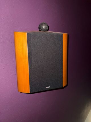 Altavoces B&W Nautilus.