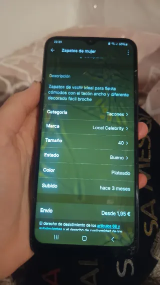 Sandalias plateadas con pedrería