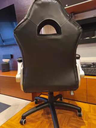 Silla de escritorio negra