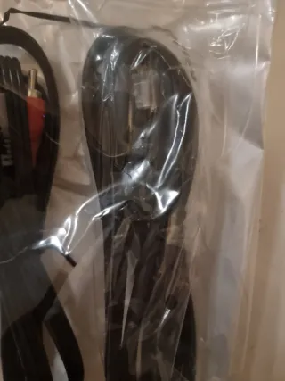 Cable Audio Video RCA y HDMI