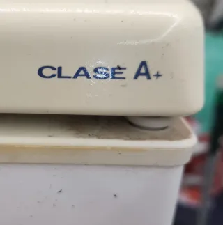 Nevera Svan SV160 Clase A funcionando muy bien