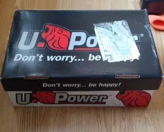 Zapatos seguridad marca UPOWER Talla 42