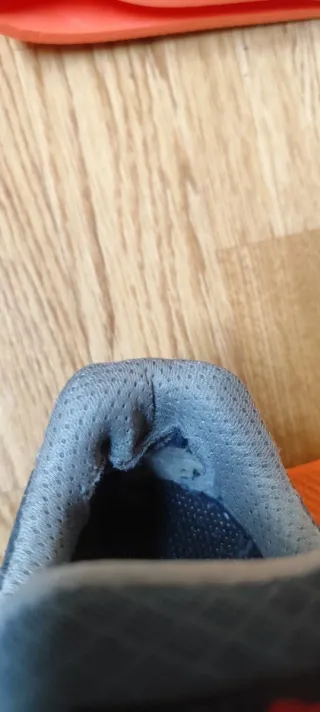 Zapatos seguridad marca UPOWER Talla 42