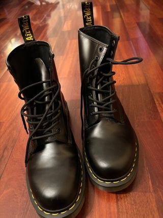 Botas Dr. Martens Negras Talla 43 Nuevas