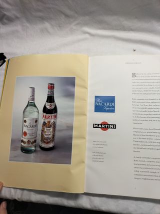 Livro The World of Bacardi-Martini