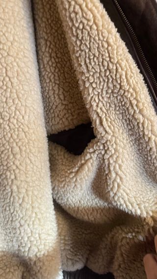 Cazadora de piel marrón