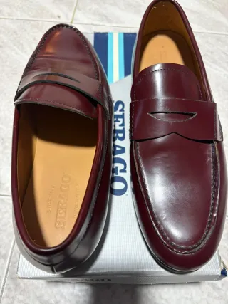 Mocasines Sebago Granate EU 42 en caja.