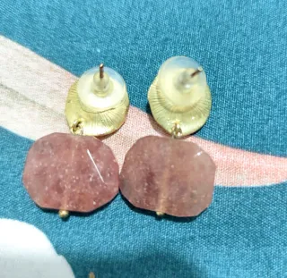 Pendientes Cuarzo Cereza Chapado Oro