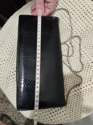 Lote: Bolso Negro + Cartera Dooney & Bourke